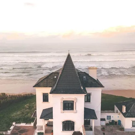 Surfcastle And Surf School Holiday home