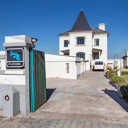 Surfcastle And Surf School Holiday home Ilha de Terra