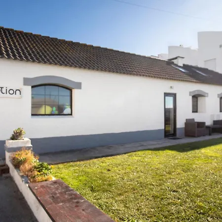 Holiday home Surfcastle And Surf School