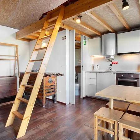 Holiday home Surfcastle And Surf School *