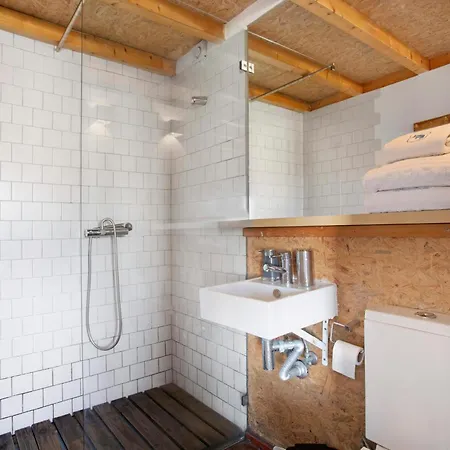 Surfcastle And Surf School Holiday home Ilha de Terra